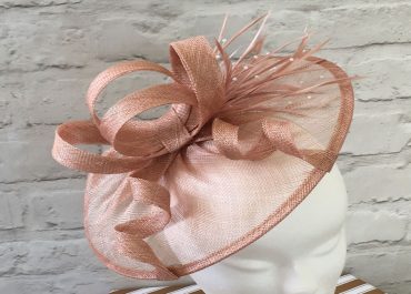 Seven Easy Steps To Making A Simple Fascinator Hat